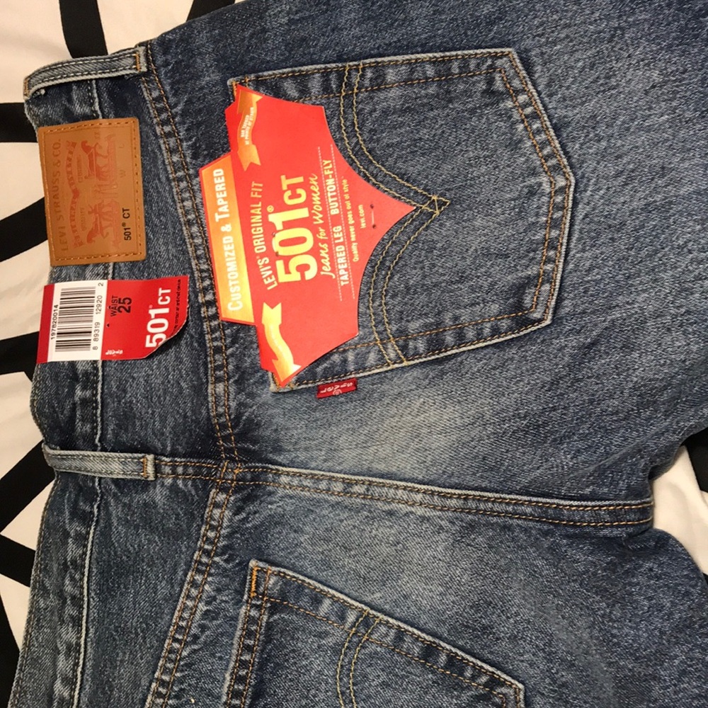 Levi shorts